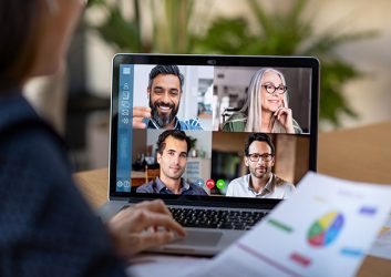 Online Teambuilding meetinn